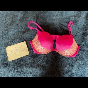 38C Victoria’s Secret push up bra